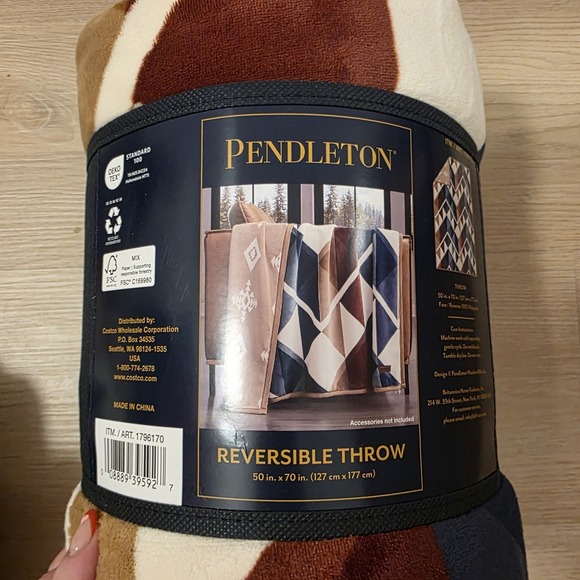 Pendleton Reversible Soft Striped Geometric Aztec Plush Throw Blanket 50 × 70in. - Picture 5 of 5